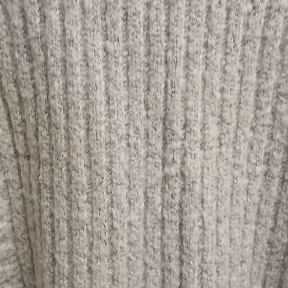 SIMPLY VERA, VERAWANG Cozy Gray Turtleneck Sweater Size L - Picture 2 of 9